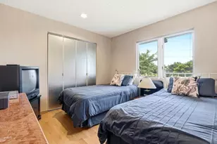 211 Whitewood Dr, Massapequa Park, NY 11762 - Photo 31