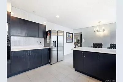 211 Whitewood Drive, Massapequa Park, NY 11762 - Photo 15