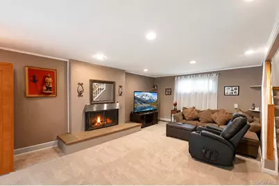12 Linden Lane, Farmingville, NY 11738 - Photo 27
