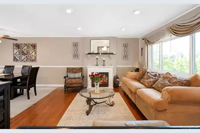 12 Linden Lane, Farmingville, NY 11738 - Photo 7