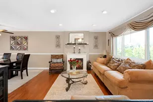 12 Linden Ln, Farmingville, NY 11738 - Photo 7