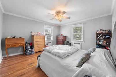 3 Demott Avenue, Rockville Centre, NY 11570 - Photo 23