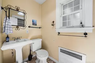 3 Demott Ave, Rockville Centre, NY 11570 - Photo 19