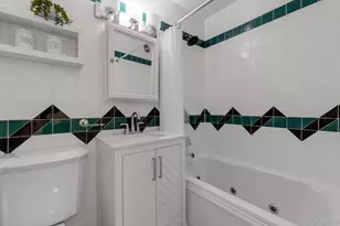 43-25 Douglaston Pkwy, Douglaston, NY 11363 - Photo 11