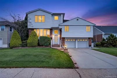 395 Bunker Drive, Oceanside, NY 11572 - Photo 1
