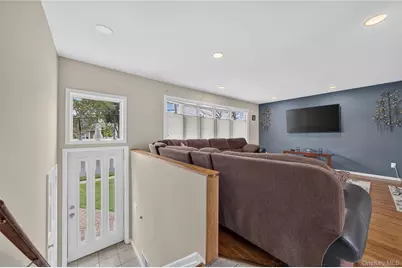 395 Bunker Drive, Oceanside, NY 11572 - Photo 5