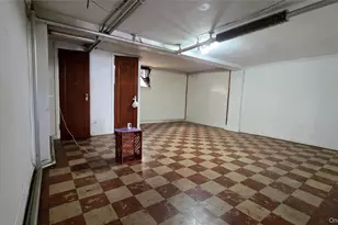 105-31 63rd Ave, Forest Hills, NY 11375 - Photo 21