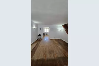 10531 63rd Avenue, Forest Hills, NY 11375 - Photo 9