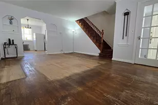 105-31 63rd Ave, Forest Hills, NY 11375 - Photo 7