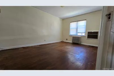 10531 63rd Avenue, Forest Hills, NY 11375 - Photo 11