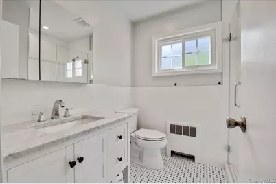 845 E Walnut Street, Long Beach, NY 11561 - Photo 17