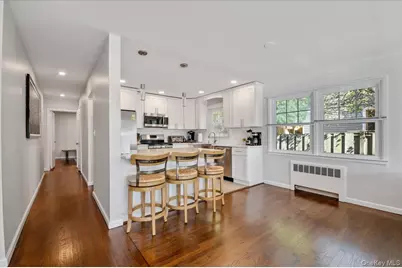 845 E Walnut Street, Long Beach, NY 11561 - Photo 5