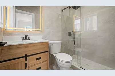 1089 Linden Street, Valley Stream, NY 11580 - Photo 11