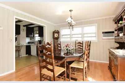 154 Argyle Road, Garden City, NY 11530 - Photo 7