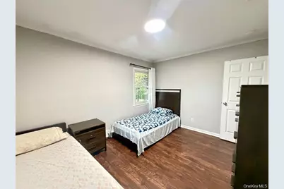 89 Bruce Avenue, Hicksville, NY 11801 - Photo 11