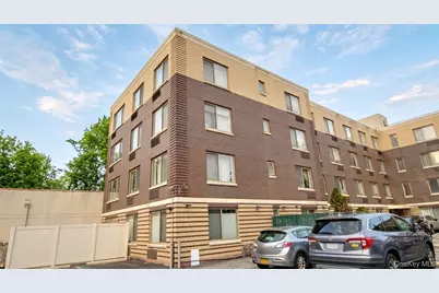 33-30 61st Street #105, Woodside, NY 11377 - Photo 11