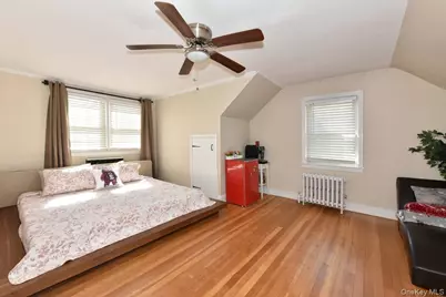 93 Gilmore Boulevard, Floral Park, NY 11001 - Photo 11