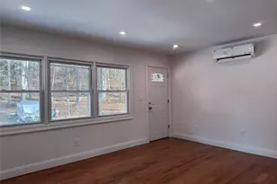 28 Pine Tree Ln, Wurtsboro, NY 12790 - Photo 5