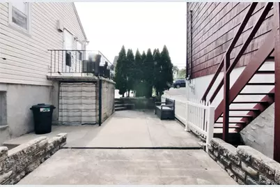201 Bennett Avenue, Yonkers, NY 10701 - Photo 27