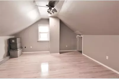 201 Bennett Avenue, Yonkers, NY 10701 - Photo 13