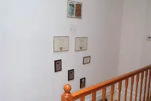 32-39 202nd St, Bayside, NY 11361 - Photo 11