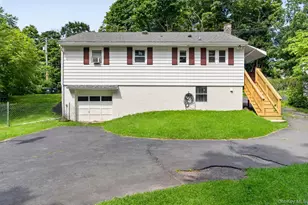 31 Leslie Rd, Newburgh, NY 12550 - Photo 23