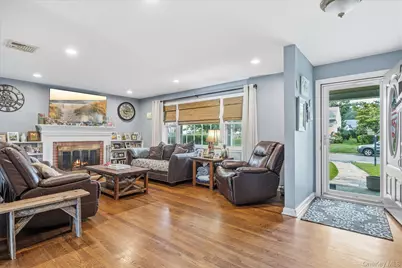 8 Anthony Marangiello Street, Glen Cove, NY 11542 - Photo 7