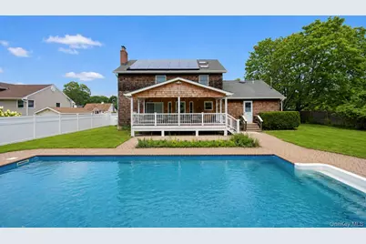 36 George Street, Sayville, NY 11782 - Photo 5