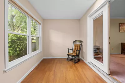 118 Knolls Drive, Stony Brook, NY 11790 - Photo 9