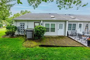 118 Knolls Dr, Stony Brook, NY 11790 - Photo 25