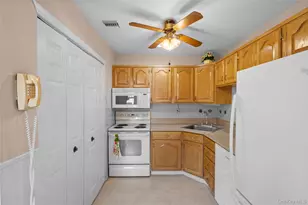 118 Knolls Dr, Stony Brook, NY 11790 - Photo 17