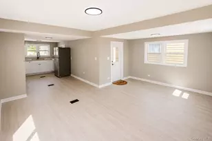 16 Jennifer Ct, Poughkeepsie, NY 12601 - Photo 3