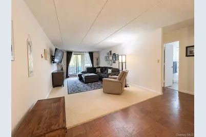 160 Academy Street #3D, Poughkeepsie, NY 12601 - Photo 7