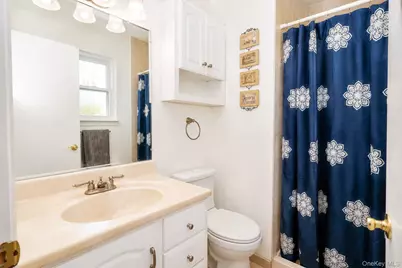210 Dairy Lane, New Windsor, NY 12553 - Photo 17