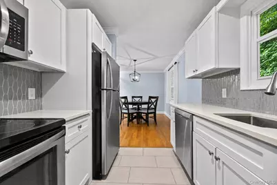 385 Yorktown Road, Croton on Hudson, NY 10520 - Photo 9