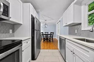 385 Yorktown Rd, Croton on Hudson, NY 10520 - Photo 9