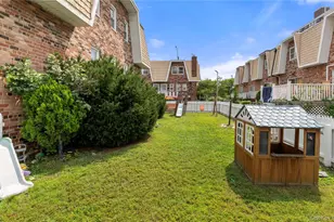 2-11 Beach 16th St, Far Rockaway, NY 11691 - Photo 17
