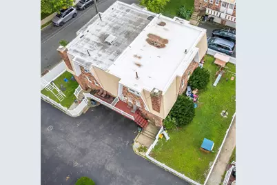211 Beach 16th Street, Far Rockaway, NY 11691 - Photo 13