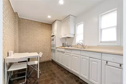 211 Beach 16th Street, Far Rockaway, NY 11691 - Photo 5
