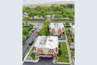 211 Beach 16th Street, Far Rockaway, NY 11691 - Photo 15