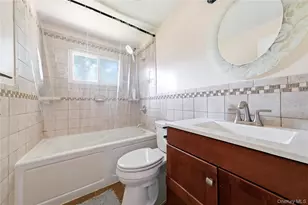 211 Hampton Ave, Mastic, NY 11950 - Photo 19