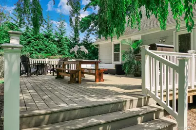 353 S Country Road, Brookhaven, NY 11719 - Photo 31