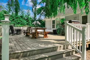 353 S Country Rd, Brookhaven, NY 11719 - Photo 31