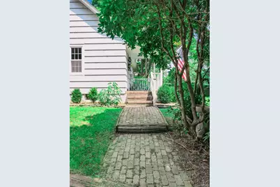 353 S Country Road, Brookhaven, NY 11719 - Photo 45
