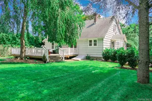 353 S Country Rd, Brookhaven, NY 11719 - Photo 37