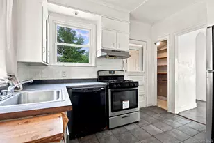 173 S Cherry St, Poughkeepsie, NY 12601 - Photo 11