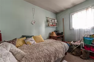 40 Rockland Ave, West Babylon, NY 11704 - Photo 13