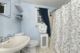 87 Olive St, Huntington Station, NY 11746 - Photo 7