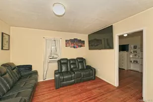 87 Olive St, Huntington Station, NY 11746 - Photo 3