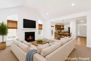 7 Pond Cir, Mount Sinai, NY 11766 - Photo 15